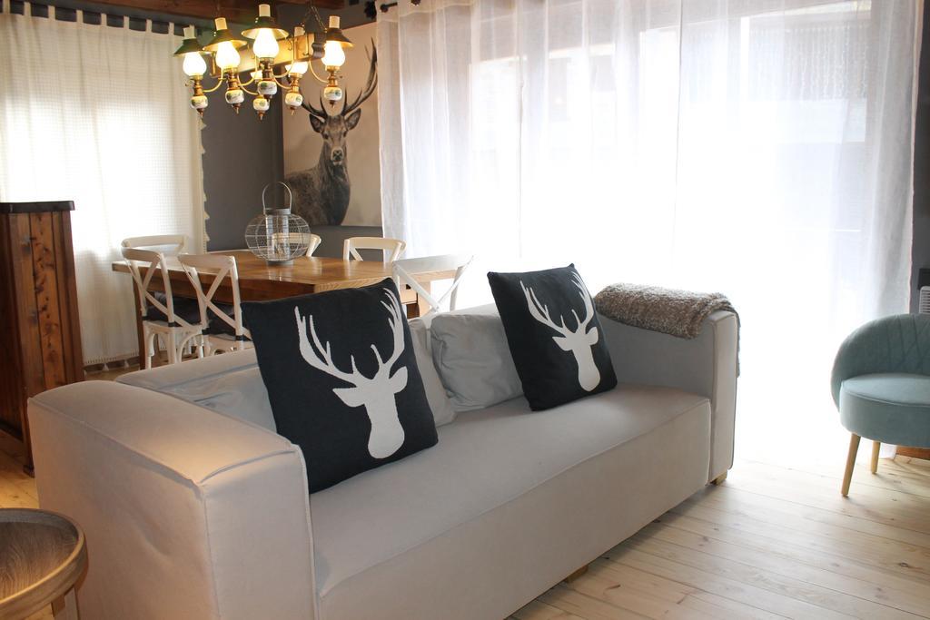 Apartment Ii *